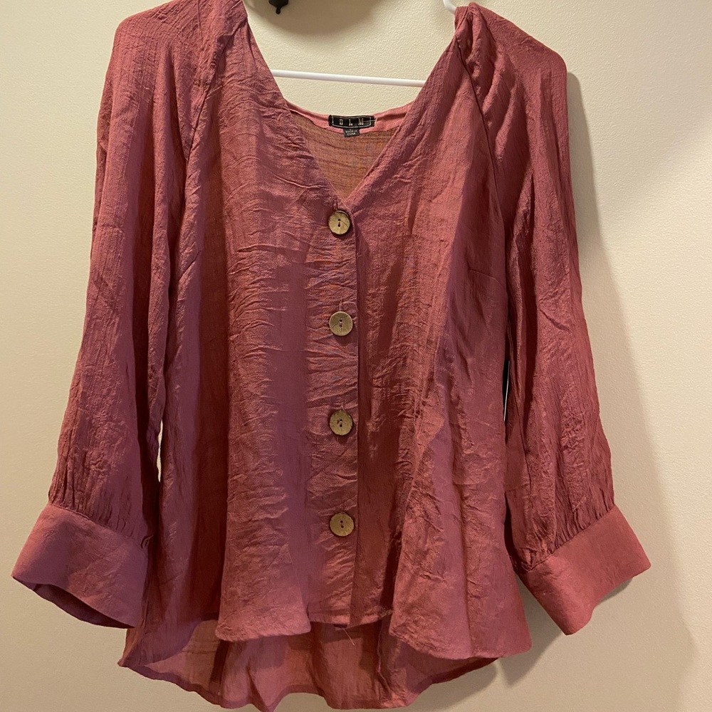 Women’s blouse size Large